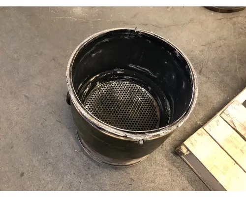 Peterbilt 579 Exhaust DPF Assembly