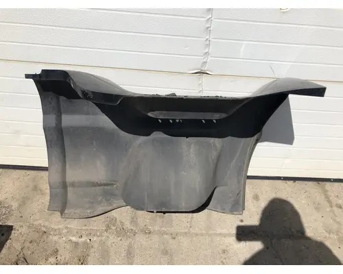 Peterbilt 579 Fairing (Side)