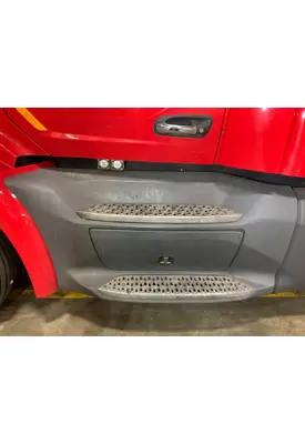 Peterbilt 579 Fairing (Side)