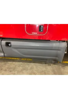 Peterbilt 579 Fairing (Side)