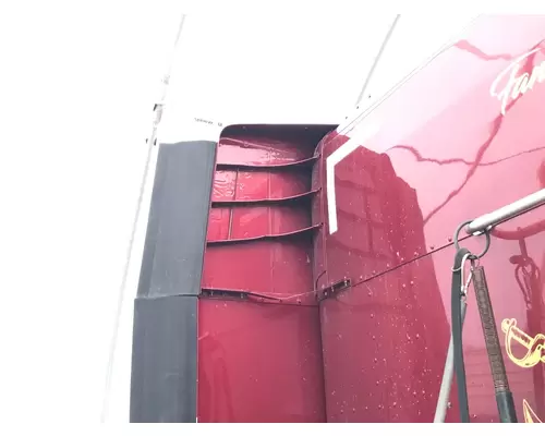 Peterbilt 579 Fairing (Side)