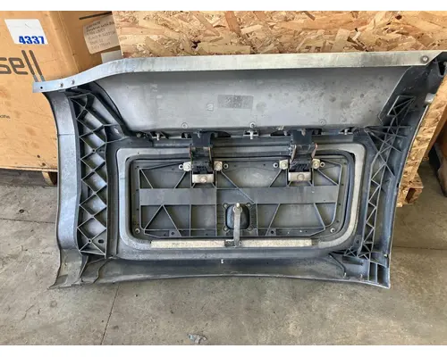 Peterbilt 579 Fairing (Side)