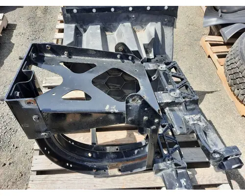 Fender Moulding PETERBILT 579 LKQ KC Truck Parts - Inland Empire