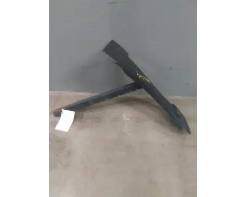 Fender Moulding PETERBILT 579 LKQ Geiger Truck Parts