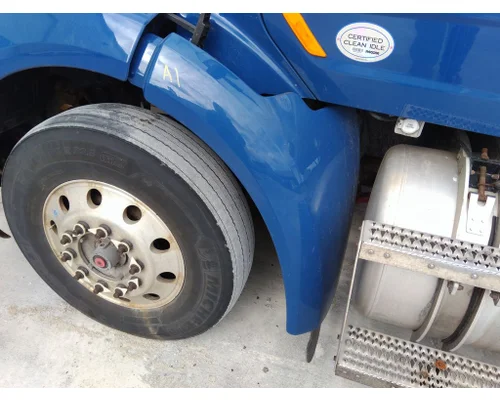 Fender Extension PETERBILT 579 LKQ Thompson Motors - Wykoff