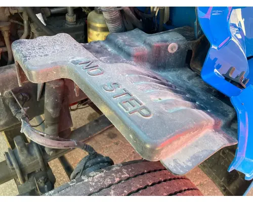 Peterbilt 579 Fender