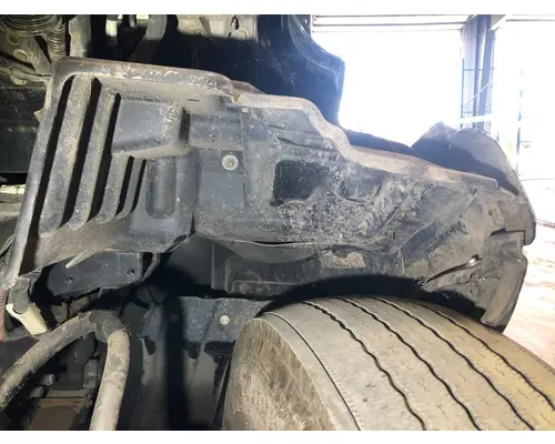 Peterbilt 579 Fender