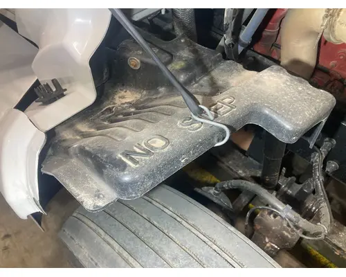 Peterbilt 579 Fender