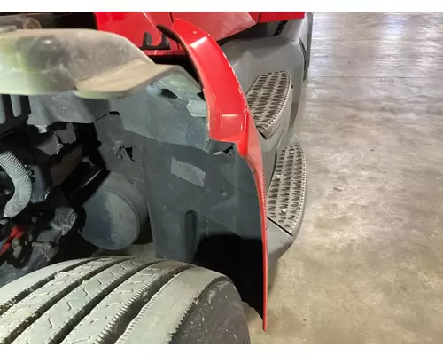 Peterbilt 579 Fender
