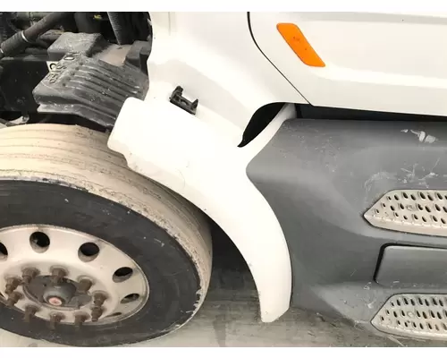 Peterbilt 579 Fender