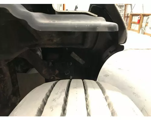 Peterbilt 579 Fender
