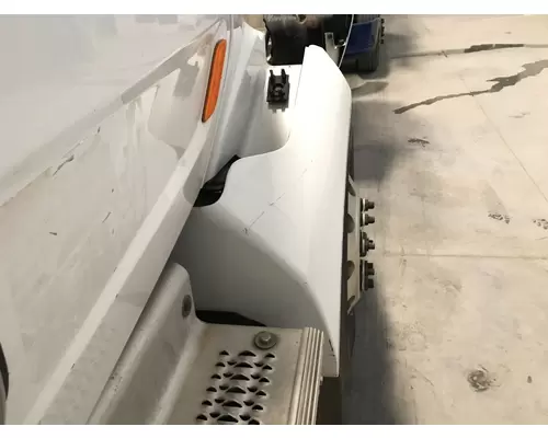 Fender Peterbilt 579 Vander Haags Inc Cb