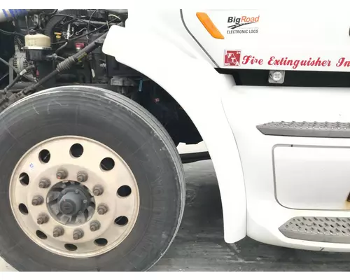 Peterbilt 579 Fender