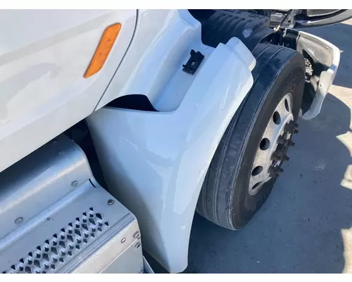 Peterbilt 579 Fender