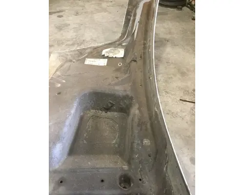 Fender Peterbilt 579 Payless Truck Parts