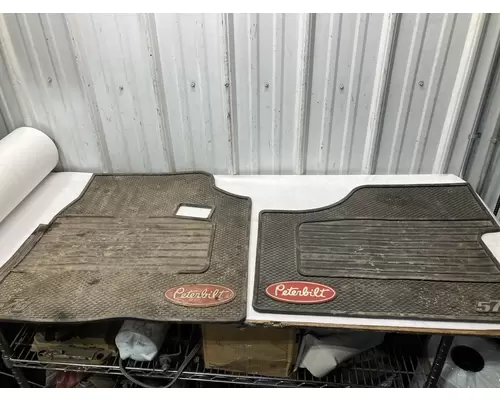 Peterbilt 579 Floor Mat