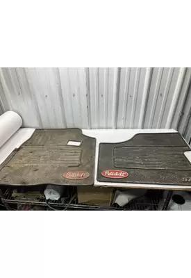 Peterbilt 579 Floor Mat