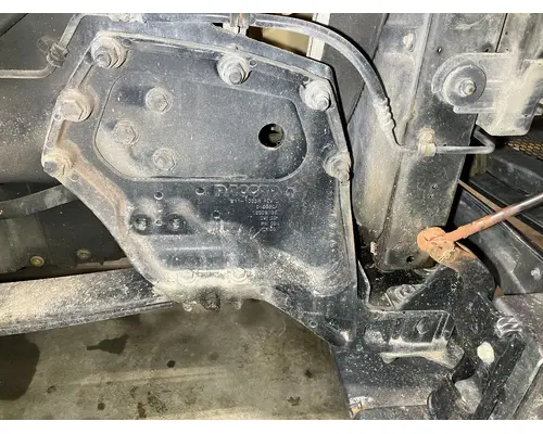 Peterbilt 579 Frame (unused)