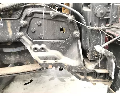 Peterbilt 579 Frame Horn
