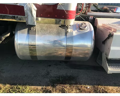 Peterbilt 579 Fuel Tank Strap