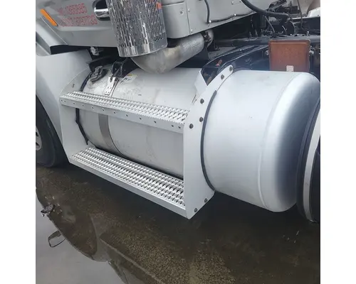 Fuel Tank PETERBILT 579 High Mountain Horsepower