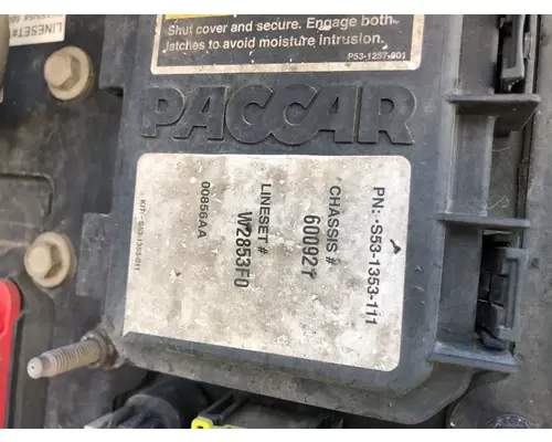 Peterbilt 579 Fuse Box