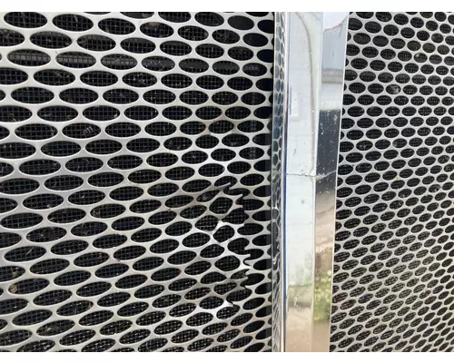 Peterbilt 579 Grille