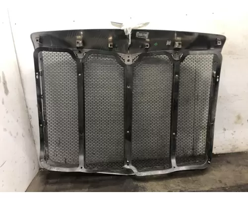 Peterbilt 579 Grille