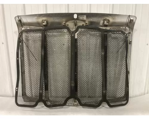 Peterbilt 579 Grille