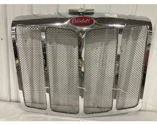 Peterbilt 579 Grille