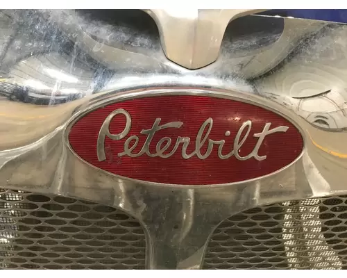 Peterbilt 579 Hood Emblem