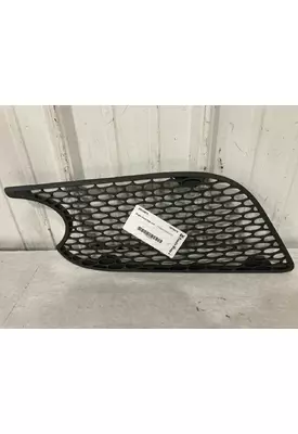 Peterbilt 579 Hood Side Vent