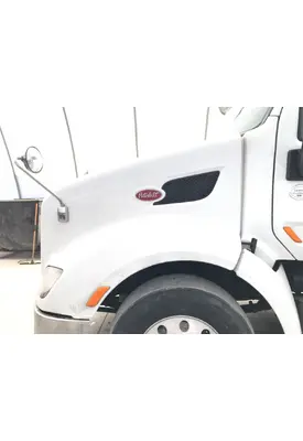 Peterbilt 579 Hood