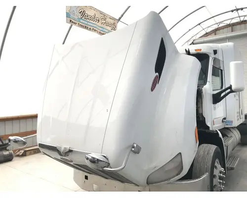 Peterbilt 579 Hood
