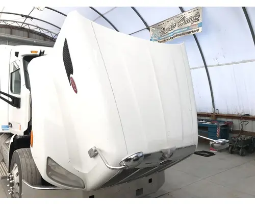 Peterbilt 579 Hood