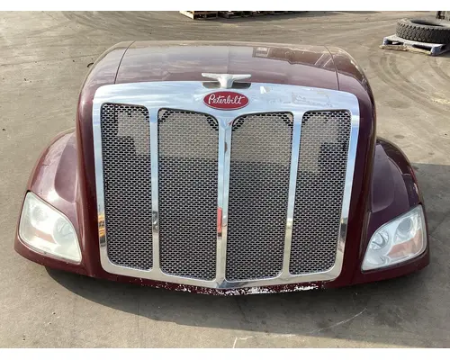 Peterbilt 579 Hood