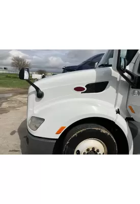 Peterbilt 579 Hood