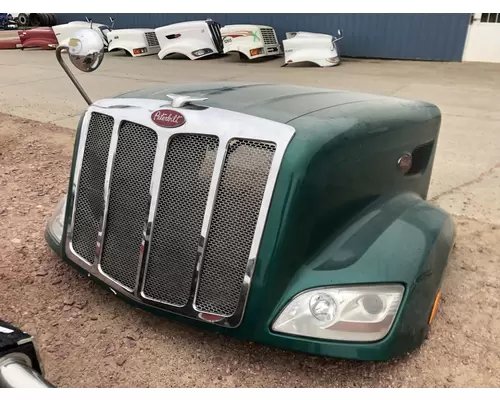 Peterbilt 579 Hood