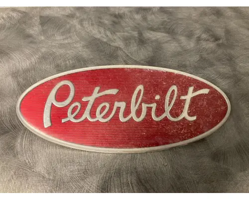 Peterbilt 579 Hood