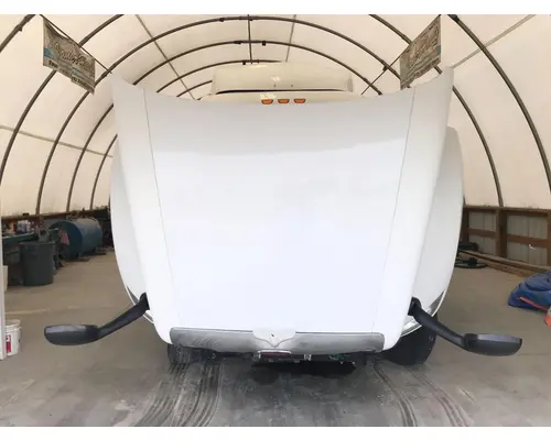 Peterbilt 579 Hood