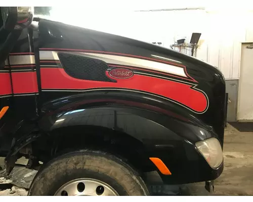 Peterbilt 579 Hood