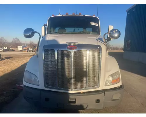 Peterbilt 579 Hood