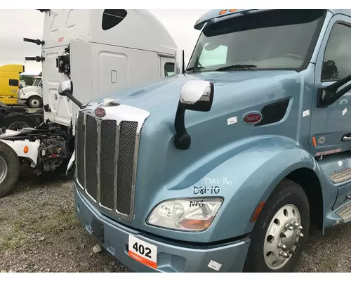 Peterbilt 579 Hood