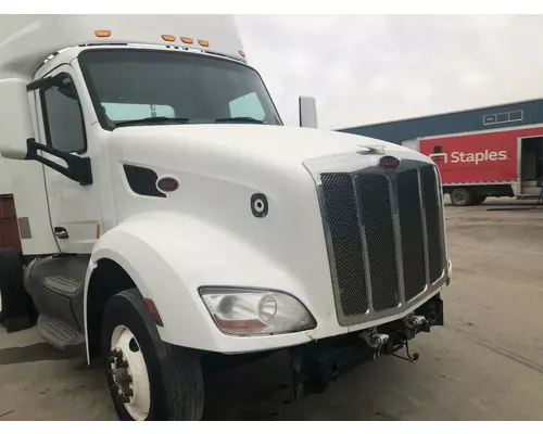 Peterbilt 579 Hood