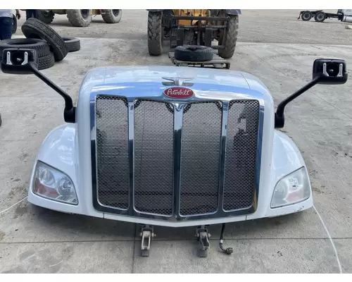 Peterbilt 579 Hood