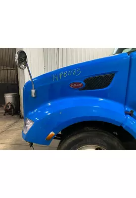 Peterbilt 579 Hood