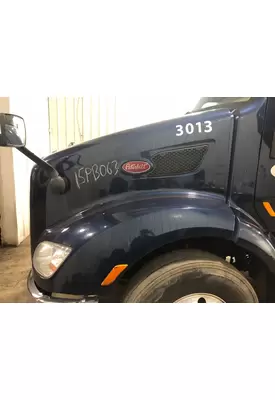 Peterbilt 579 Hood