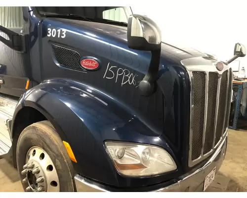 Peterbilt 579 Hood