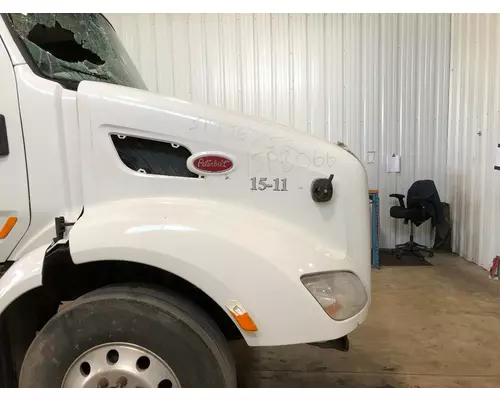 Peterbilt 579 Hood