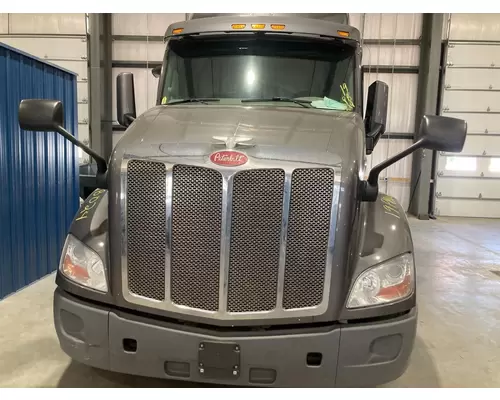 Peterbilt 579 Hood